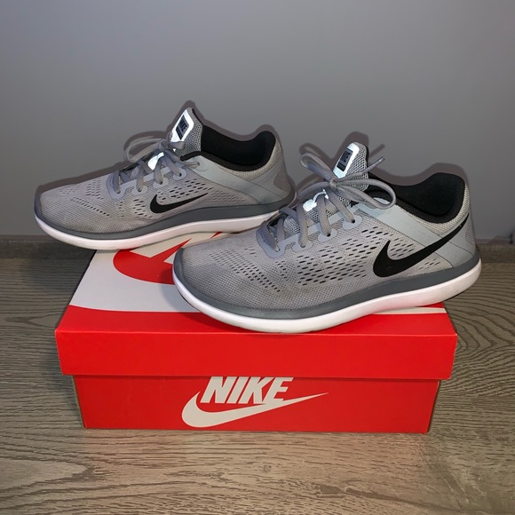 Grey & Black Nike Free Run - Picture 3 of 6